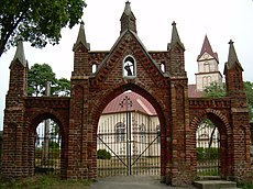 BZN Lieplauke church gate.jpg