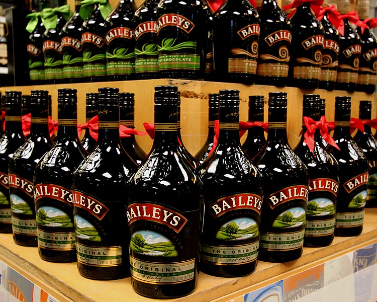 File:Bailey's Irish Cream.jpg