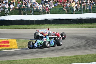 Rubens Barrichello & Jarno Trulli tijdens de Amerikaanse grand prix in 2007.