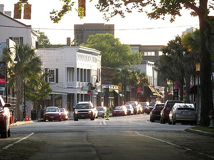 Downtown businesses clustered along Bay Street, adjacent to the Henry Chambers Waterfront Park