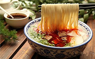 <span class="mw-page-title-main">Lanzhou beef noodle soup</span> Beef noodle soup from Lanzhou, China