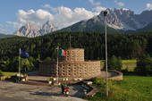 Le mémorial militaire de San Candido.