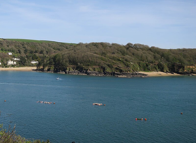 File:Biddlehead Point - geograph.org.uk - 5976865.jpg