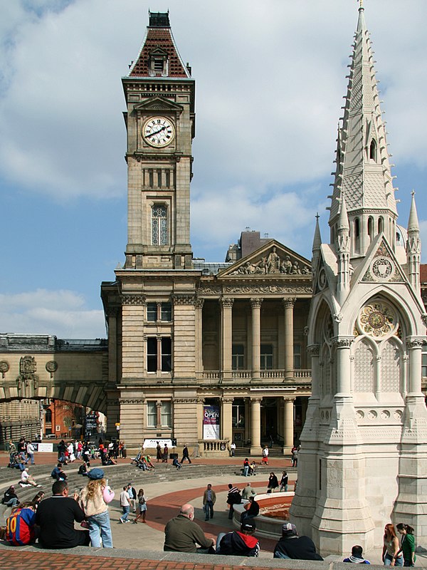 Birmingham Museum and Art Gallery & the clock tower, Big Brum