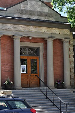 BozemanCarnegieLibrary2011.jpg