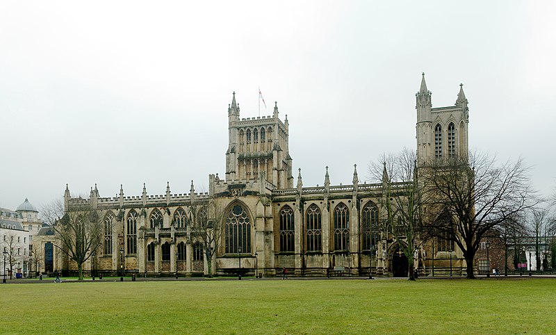 File:Bristol Cathedral (Dec2010).jpg