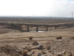 Železniční most přes Nachal Be'er Ševa poblíž Tel Be'er Ševa