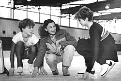 Evelyn Großmann (right) with trainer Jutta Müller (center) and Simone Lang, 1988