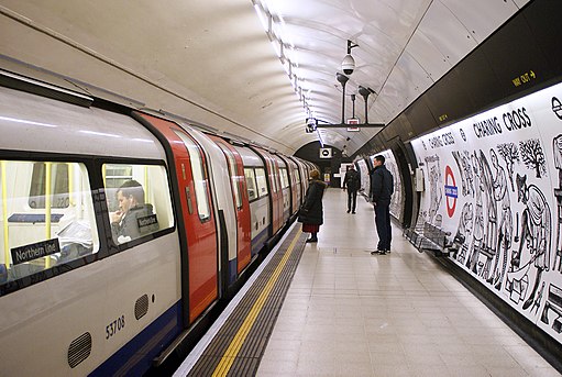 CHARING CROSS-6 150210 CPS (4362732641)