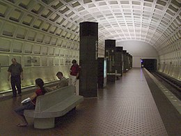 Capitol South Station 2.jpg