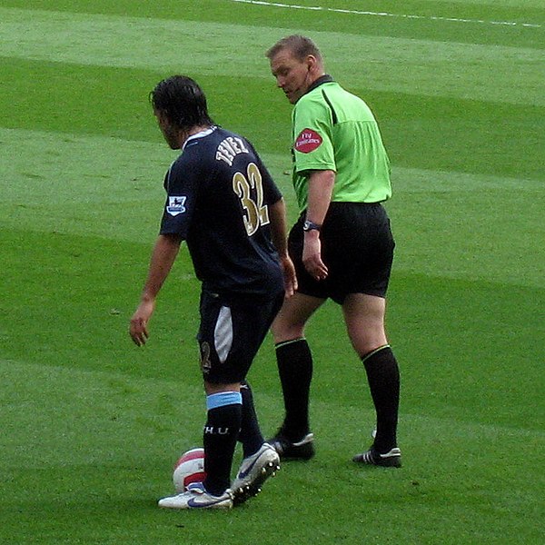 Tevez with West Ham United in April 2007