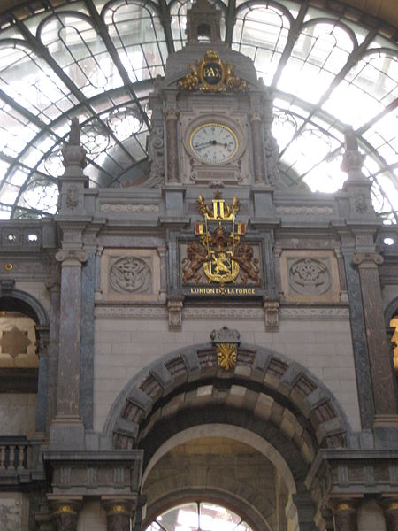 File:Centraal Station.JPG