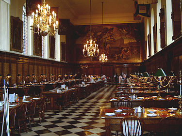 The Great Hall Chelsea Pensioners, London.JPG