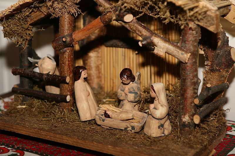 File:Christmas crib julekrybba.JPG