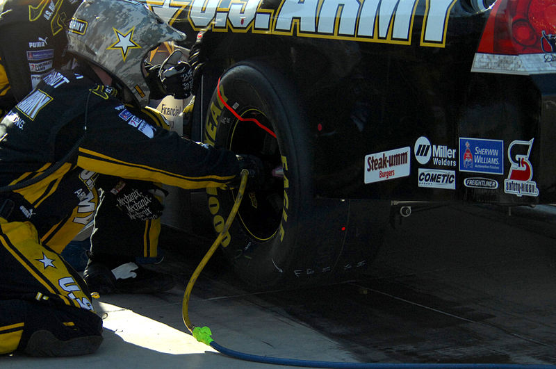 File:Closeup of a rear tire changer in 2008.jpg