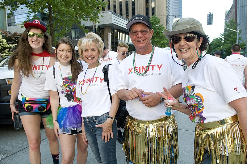 File:Comcast at the Seattle Pride Parade 2017 - 34746458124.jpg