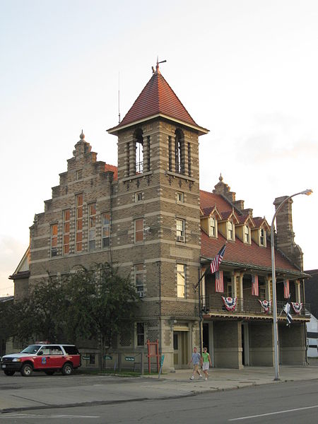 File:Cortland Fire Headquarters Aug 09.jpg