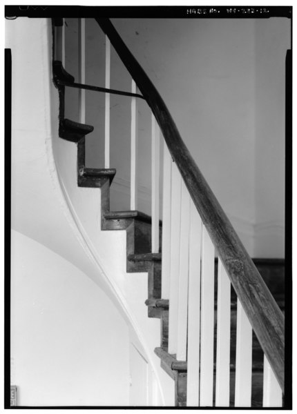 File:DETAIL OF STAIR TURN - Reverend Nathan Bracket House, Fillmore Street, Harpers Ferry, Jefferson County, WV HABS WVA,19-HARF,33-12.tif