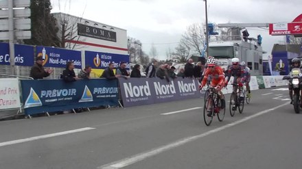 Fájl: Denain - Passage du Grand Prix de Denain 2013. április 11-én (208B) .ogv