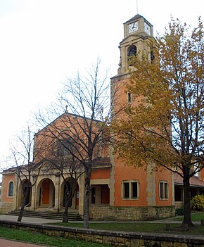 Derio - Iglesia de San Isidro 1.JPG