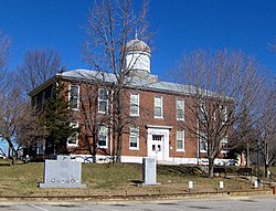 Dickson-county-courthouse-tn1.jpg