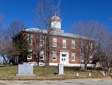 Dickson county courthouse tn1