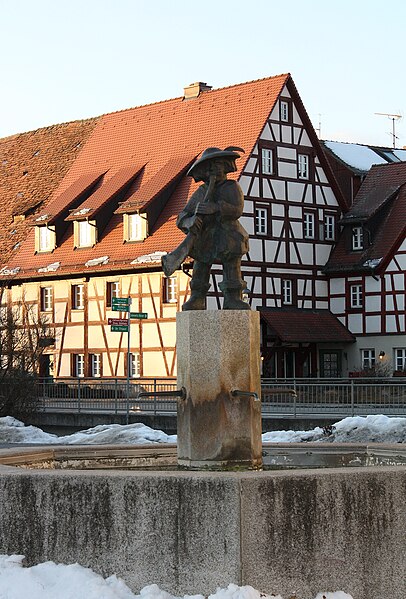 File:Dietenhofen Tutemann Brunnen.jpg