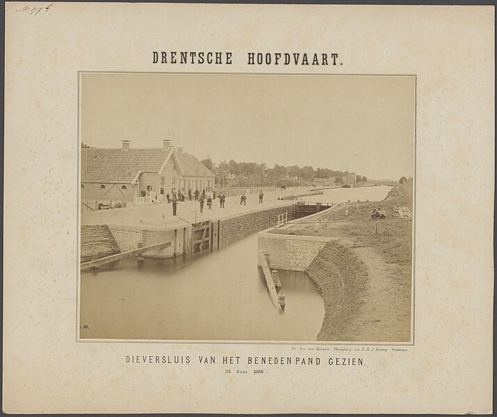 File:Dieversluis van het benedenpand gezien, Bestanddeelnr 104.jpg