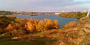 Barrage Dnipro-HES vu de Khortytsia, 2005