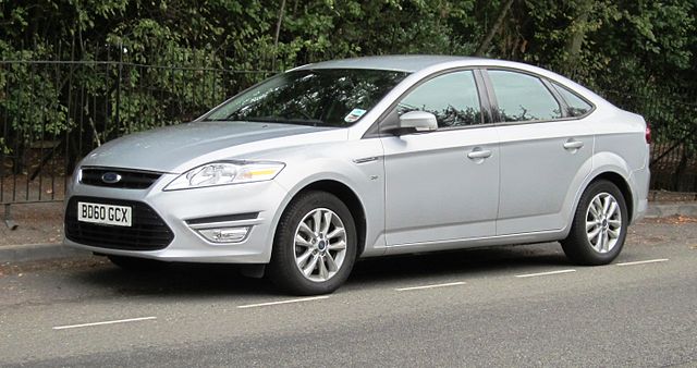 Ford Mondeo (second generation) - Wikipedia