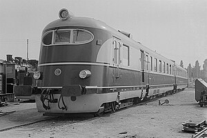 Railcar at the Leipzig spring fair in 1954