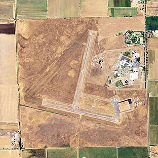 <span class="mw-page-title-main">Franklin Field (California)</span> Airport in Sacramento County, California