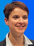 Grci odbacuju Euro i uzimaju dolar kao valutu?!? 118px-Frauke_Petry_2015_%28cropped%29