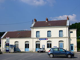 A Bogny-sur-Meuse station cikk illusztráló képe