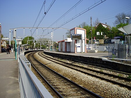 Gare de Bures sur Yvette 01