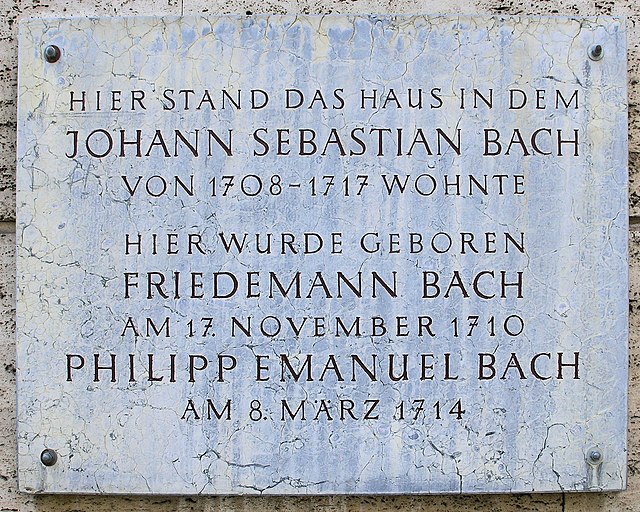 photo : plaque commémorative à Weimar