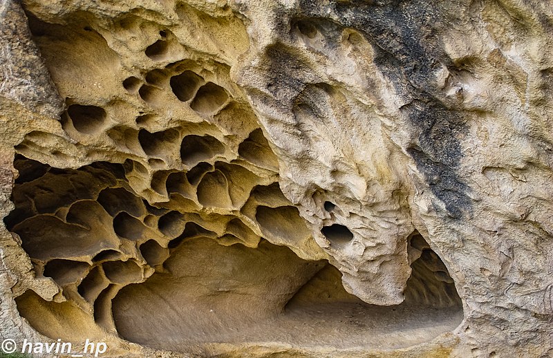 File:Gobustan State Reserve rocks look like Arizona.jpg