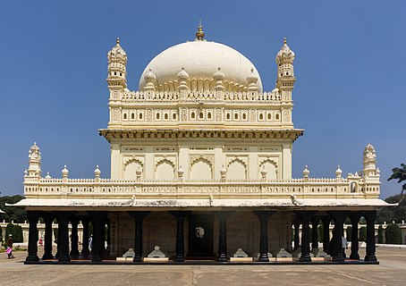 The Gumbaz in Srirangapatnam, from outside