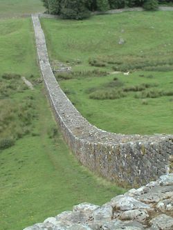 Hadrian's wall2.jpg