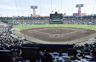Hanshin Koshien Stadium 220809o.jpg