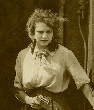 <span class="mw-page-title-main">Helen Gibson</span> American actress