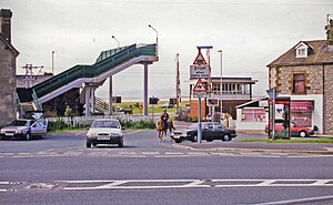 Hest Bank level-crossing geograph-3672995-by-Ben-Brooksbank.jpg