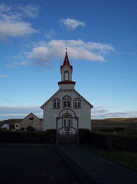 File:Hraungerðiskirkja2.jpg