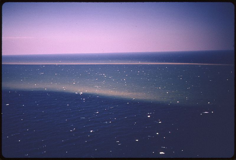 File:INDUSTRIAL ACID WASTES DUMPED 15 MILES OFFSHORE IN THE NEW YORK BIGHT. THEY MAKE UP 90 PER CENT OF ALL INDUSTRIAL... - NARA - 555803.jpg