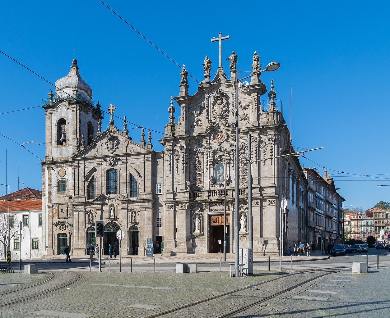 PDF) A Província carmelita Descalça de Portugal num atlas de 1739