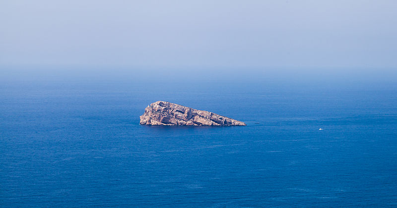 File:Isla de Benidorm, España, 2014-07-02, DD 58.JPG
