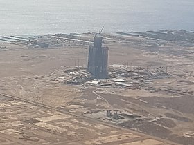 Jeddah Tower Building Progress 2016-04-14 (cropped).jpg