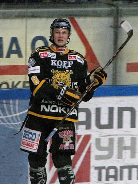 File:Jokipakka Jyrki Ilves 2011 1.jpg