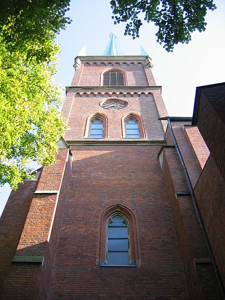 File:Köln-Mülheim Liebfrauenkirche.jpg