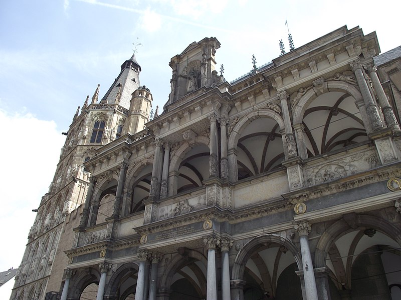 File:Köln - Historisches Rathaus (1).jpg